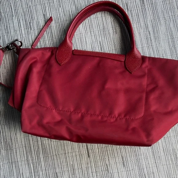 LONGCHAMP Le Pliage Neo Top Handle Bag. - Picture 5 of 16
